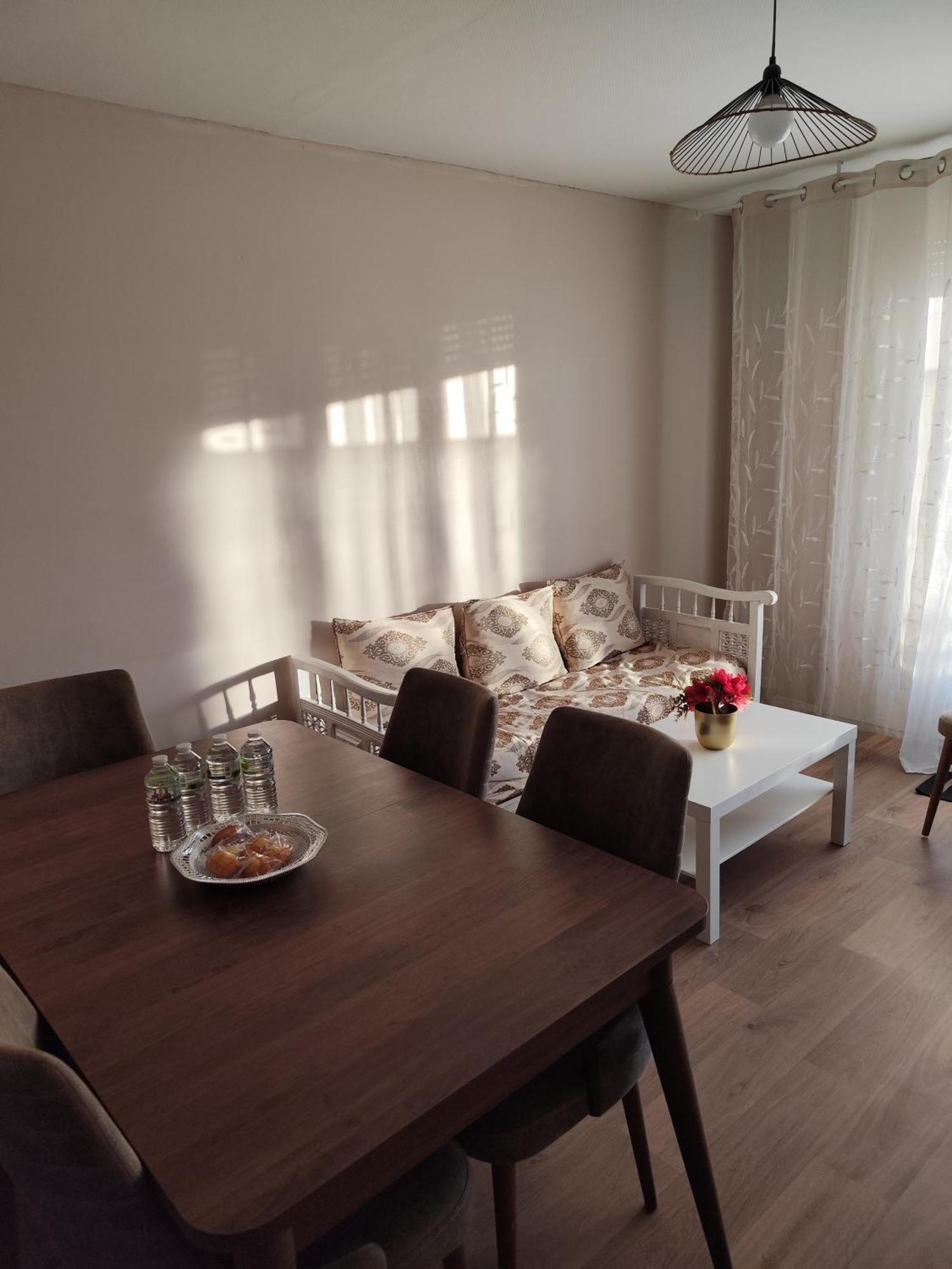 Dijon Nobel Apartment ภายนอก รูปภาพ